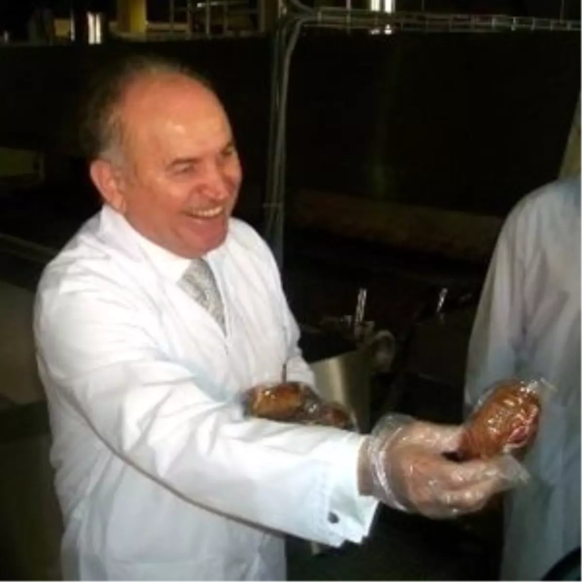 Topbaş'tan, 'Altın Çörek' Tanıtımı