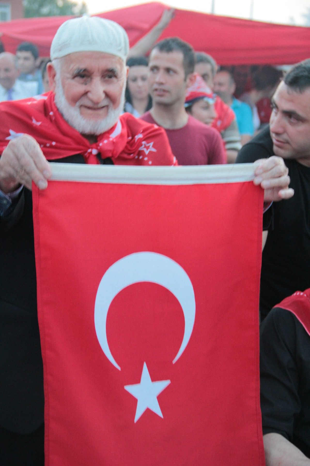 85 Yaşında Askere Gidecek