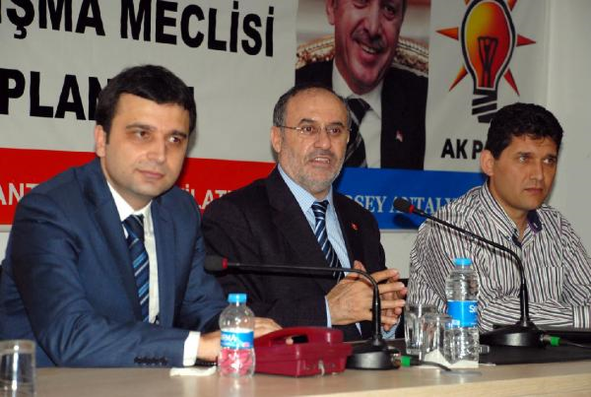 AK Parti'li Kapusuz: 'Türkiye'nin Muhalefet Problemi Var'