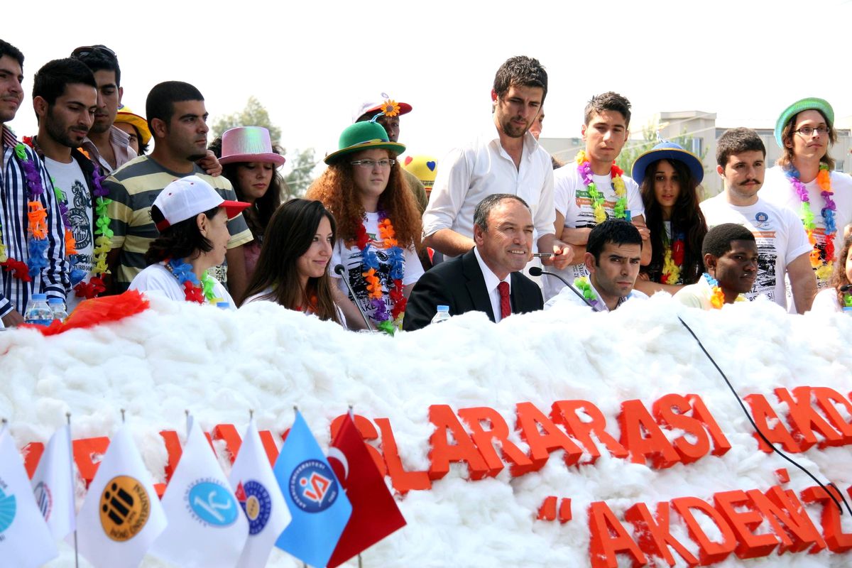 Aü Gençlik Şenliği Başlıyor