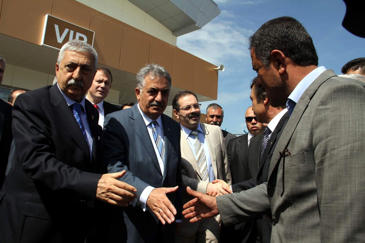 Bakan Yazıcı Van'da