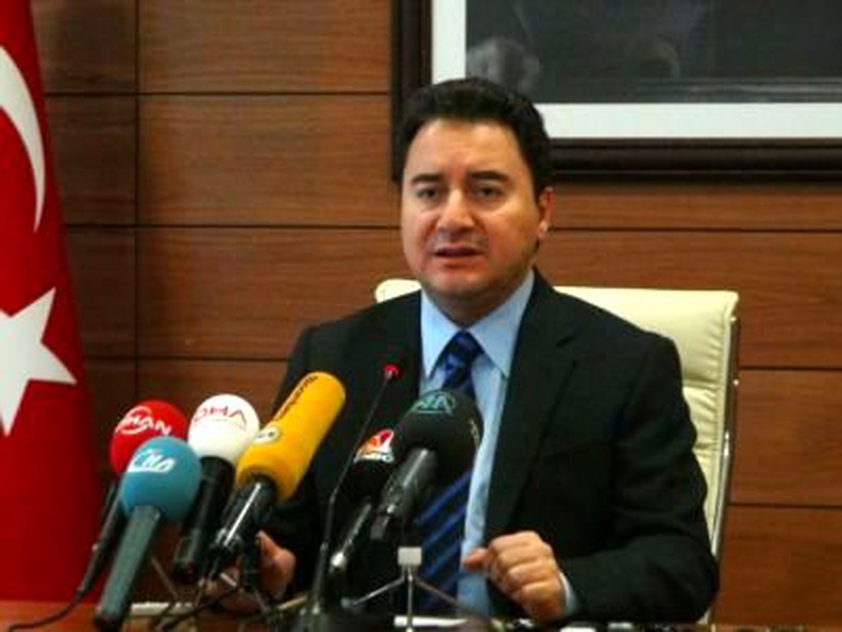 Başbakan Yardımcısı Ali Babacan, Binek Otomobil ile Hafif Ticari Arasındaki Vergi Farkını Daraltmak...