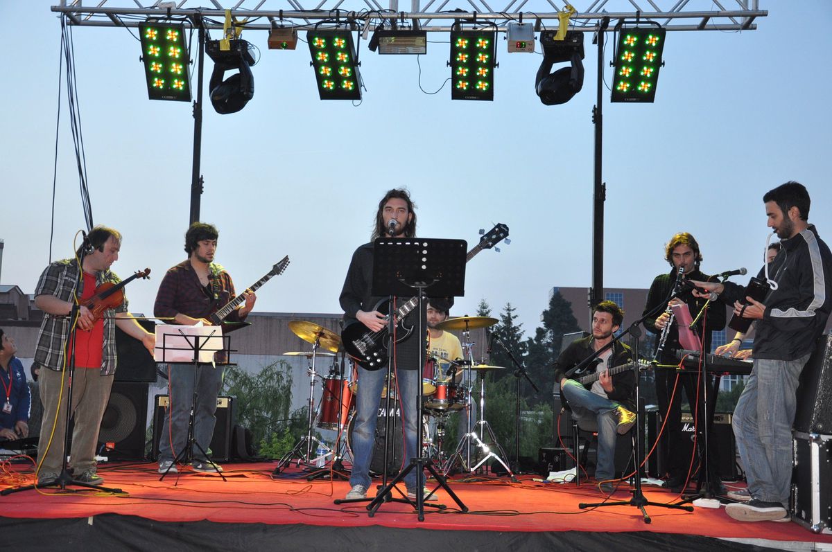 Beü\'de Rock Konseri