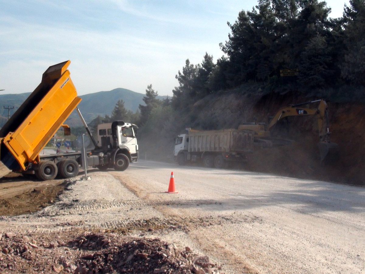 Bilecik\'te Heyelana Kazıklı Tedbir