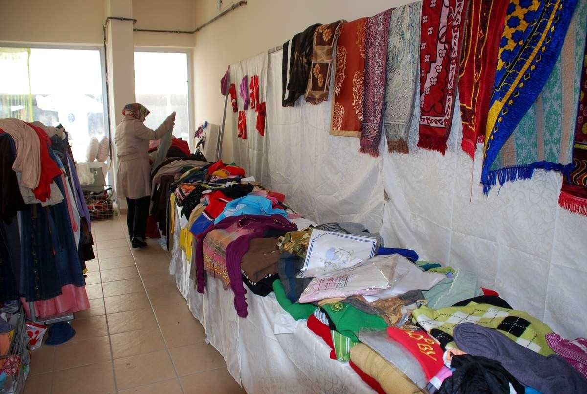 Bozüyük'te Öğrenciler Yararına Kermes