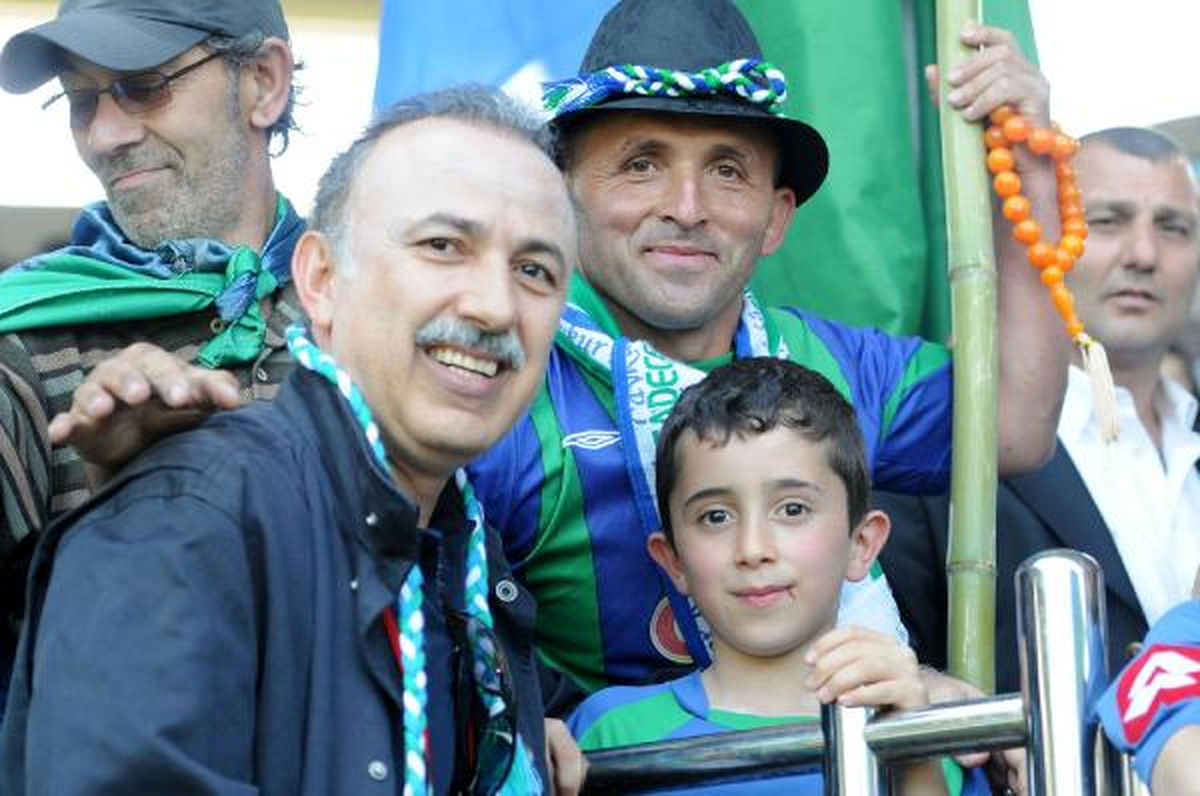 Çaykur Rizespor Başkanı: "Süper Lig\'e Çıkacağız"