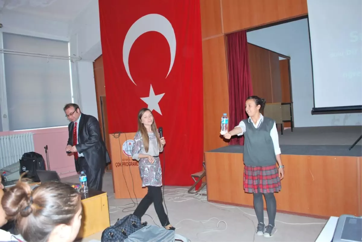 Depremler Sonrası Öğrencilere Stres Semineri