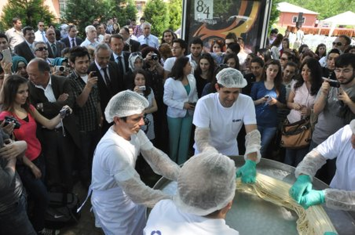 Derbent Turizm Öğrencileri Hıdrellezi Kutladı