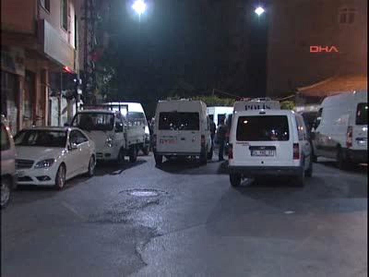Okmeydanı\'nda Terör Operasyonu (1)