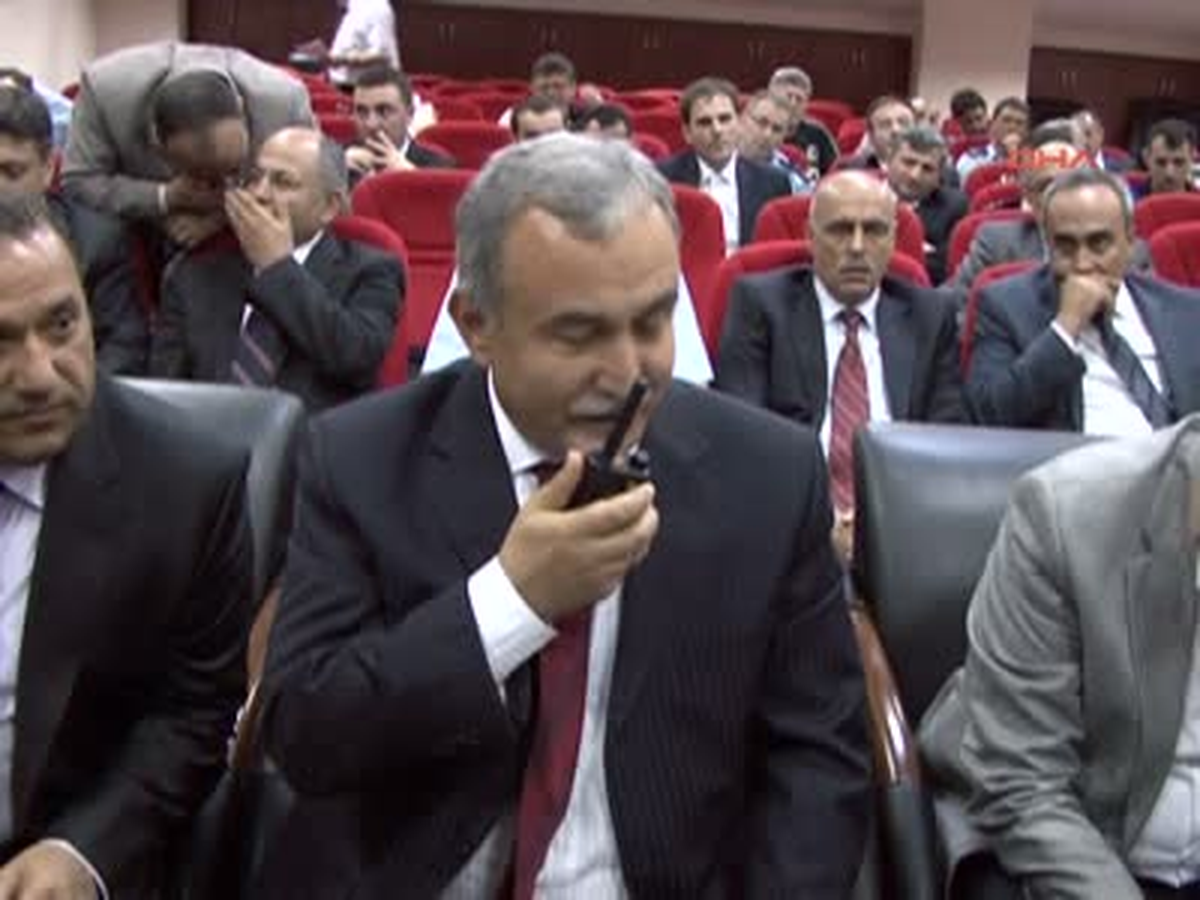 Emniyet Genel Müdürlüğü Telsizde Kriptolu Sisteme Geçiyor Emniyet Genel Müdürlüğü Telsizde Kriptolu...
