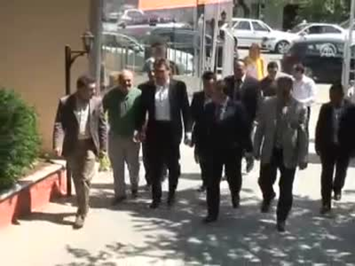Engelliler,havuzda Tüzmen'i Geçti