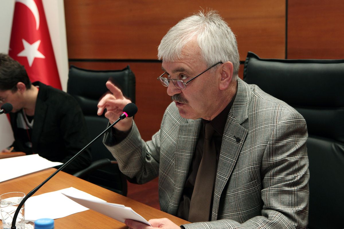 Erzurum'da 'Amerikalı Zenci Otobiyografilerinde Kimlik Sorunu' Konferansı