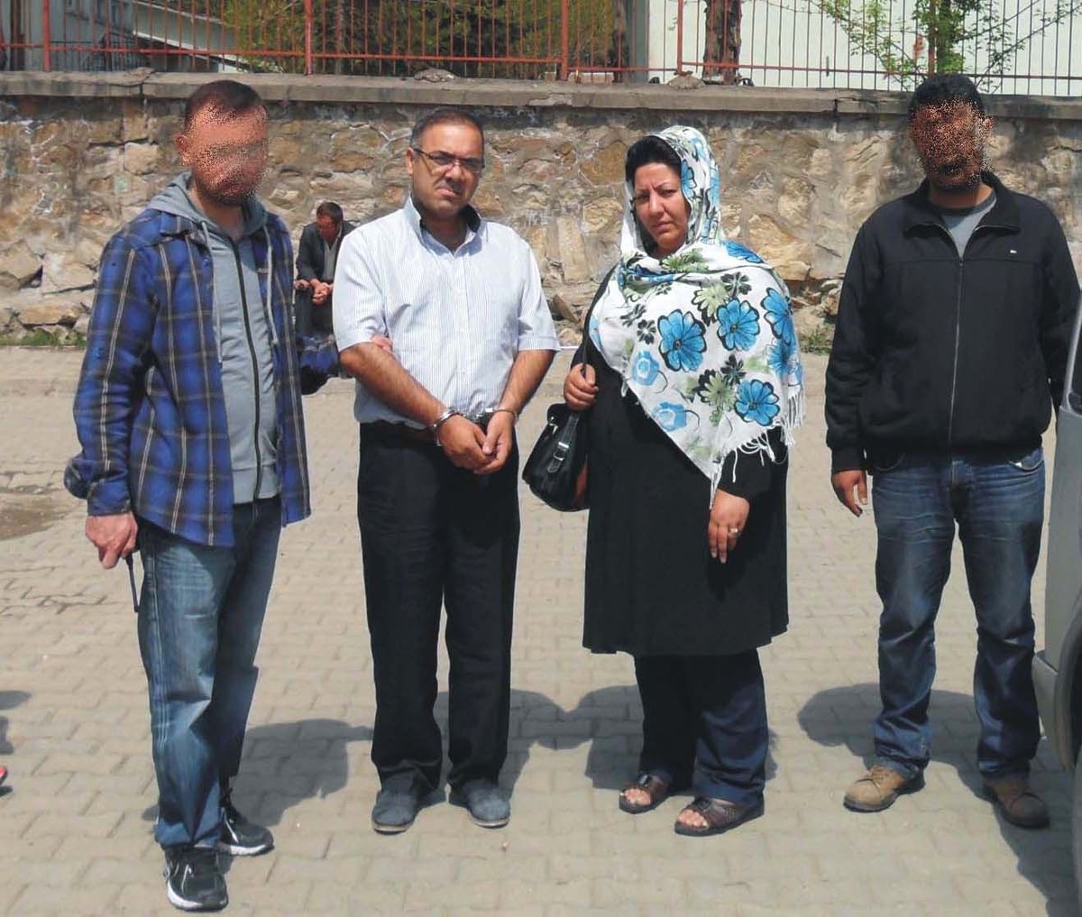 İranlı Dolandırıcılar Polisten Kaçamadı