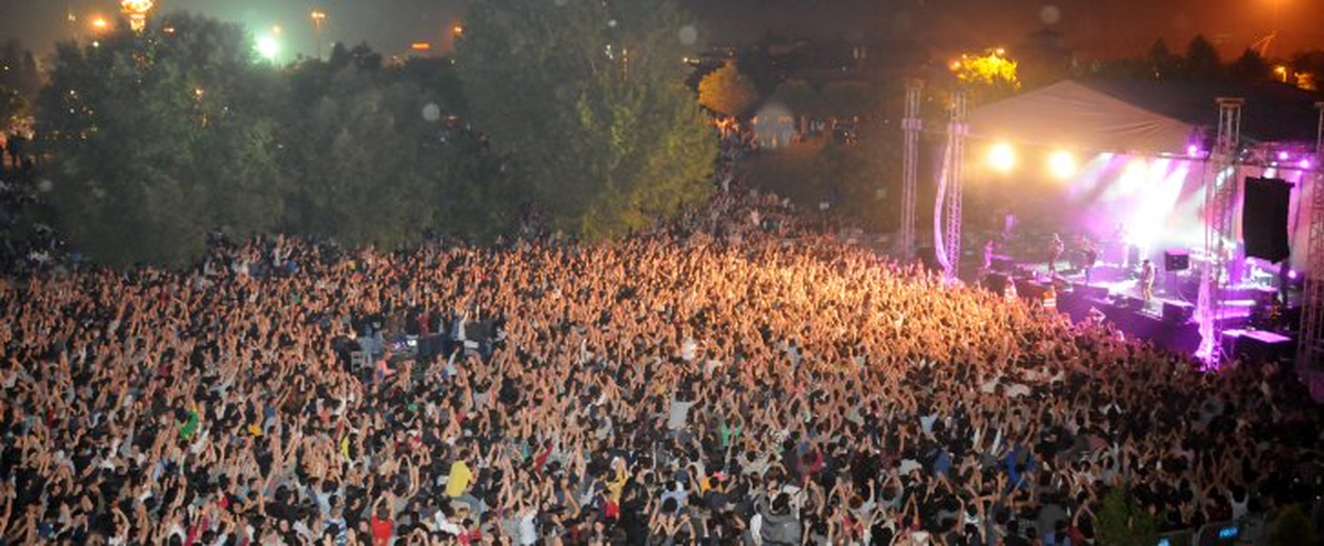 İÜ Bahar Şenliği 2012 Başladı