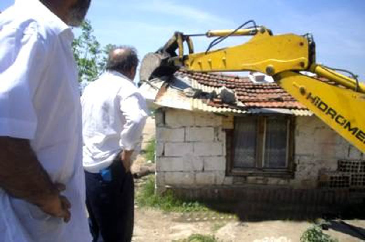 İzmit'te Kaçak Yapılaşmaya Geçit Yok