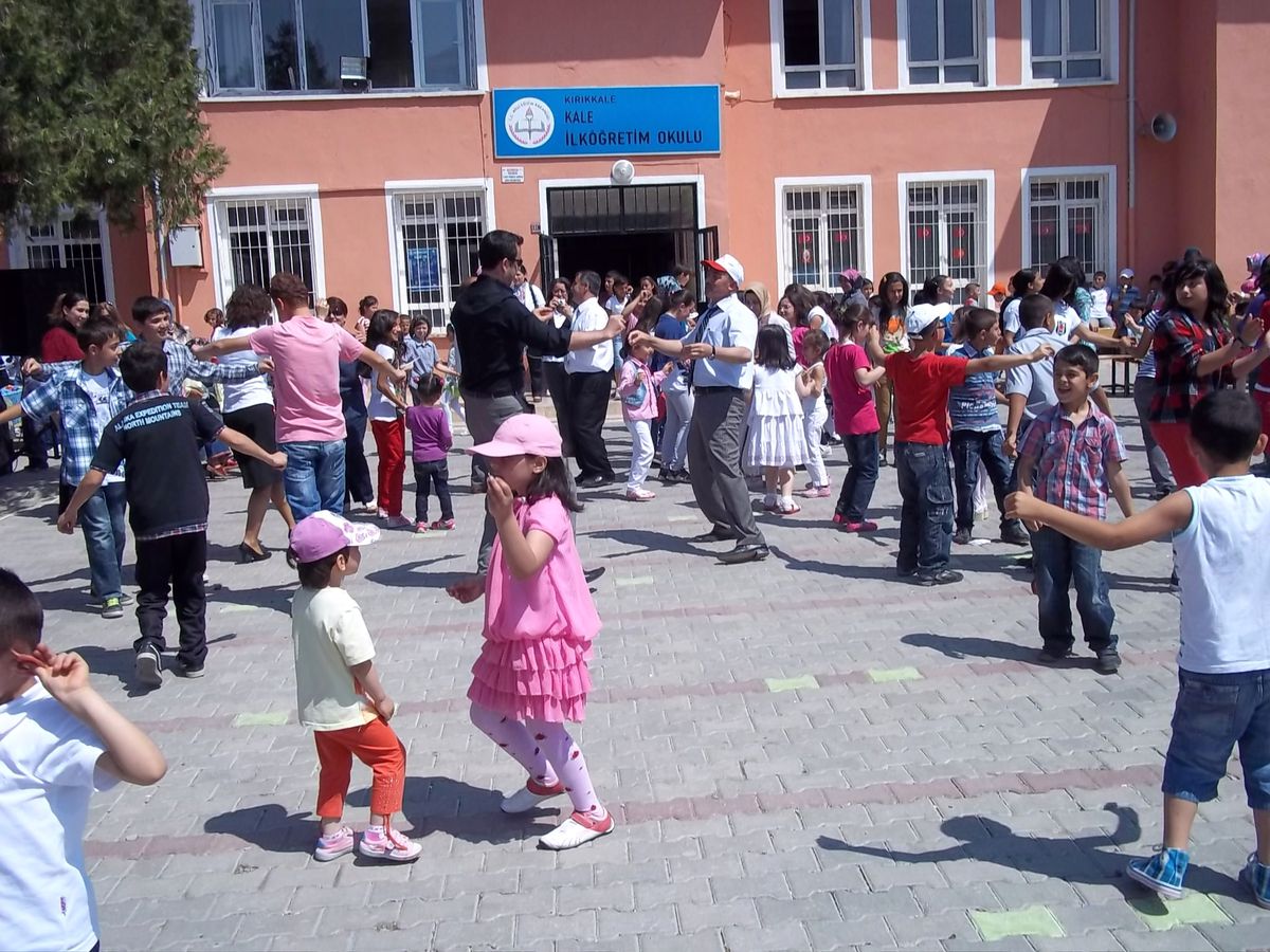 Kale İlköğretim Okulunda Şenlik