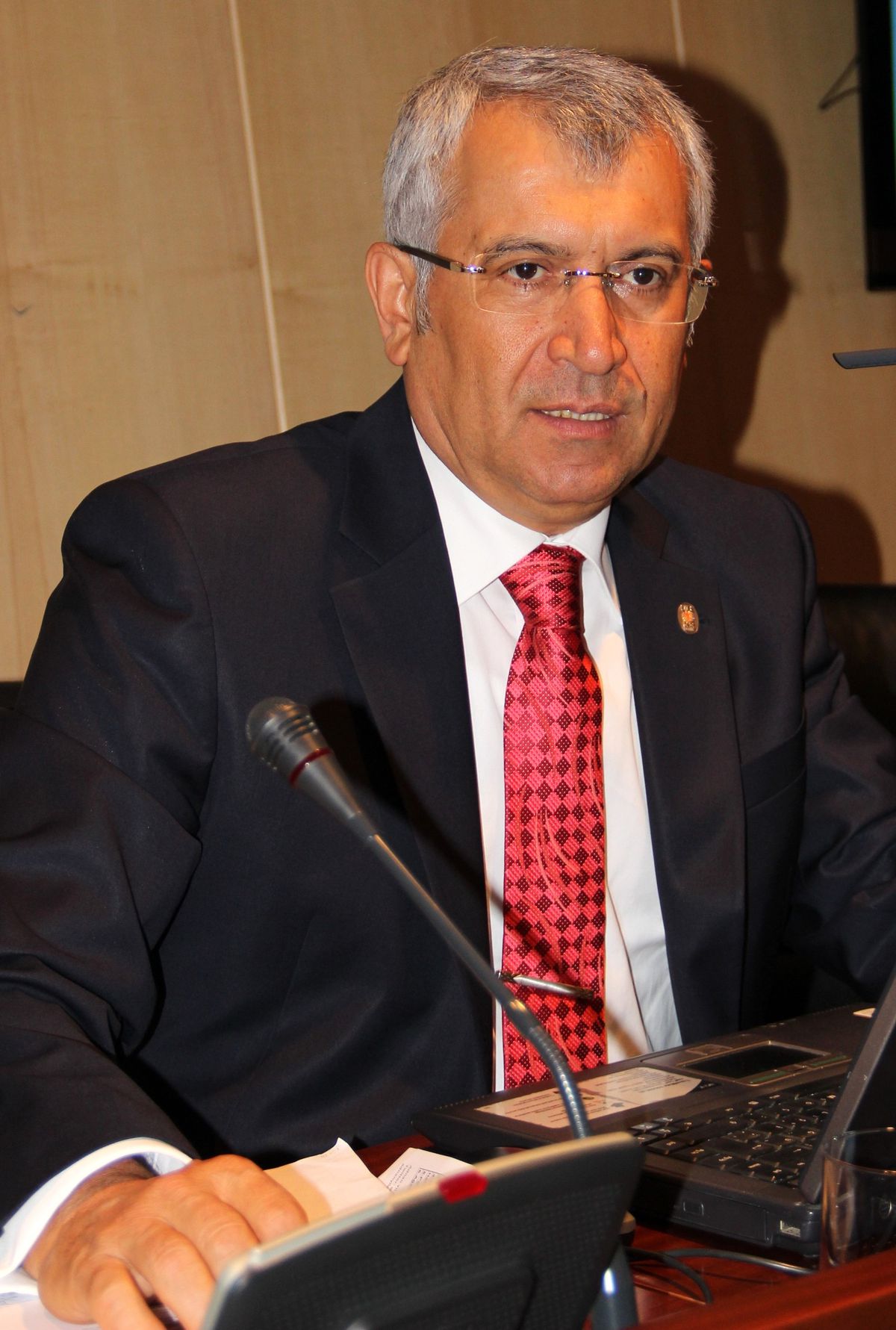 Katma Değer Vergisinde Yeni Tevkifat Uygulamaları Ticareti Zora Sokacak