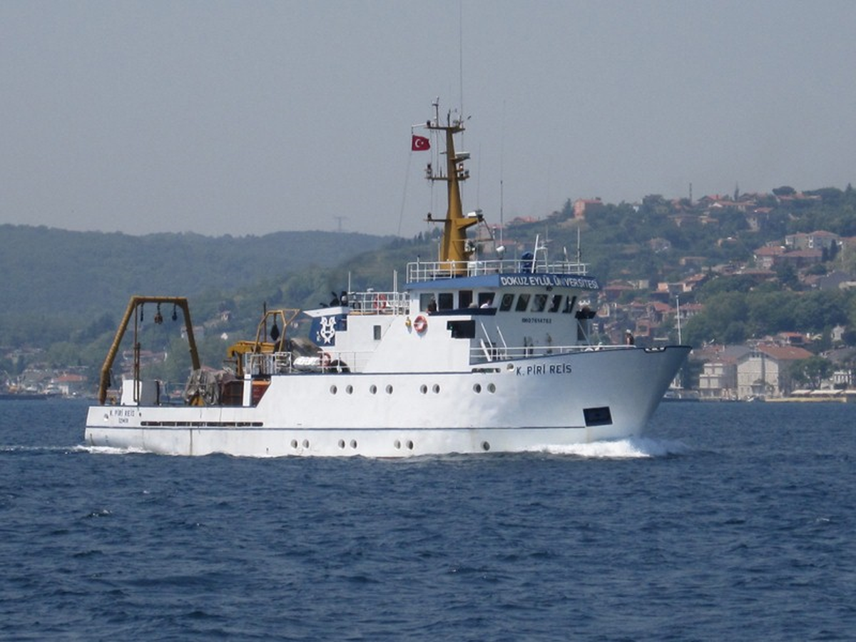 Koca Piri Reis Araştırma Gemisi Akdeniz\'de