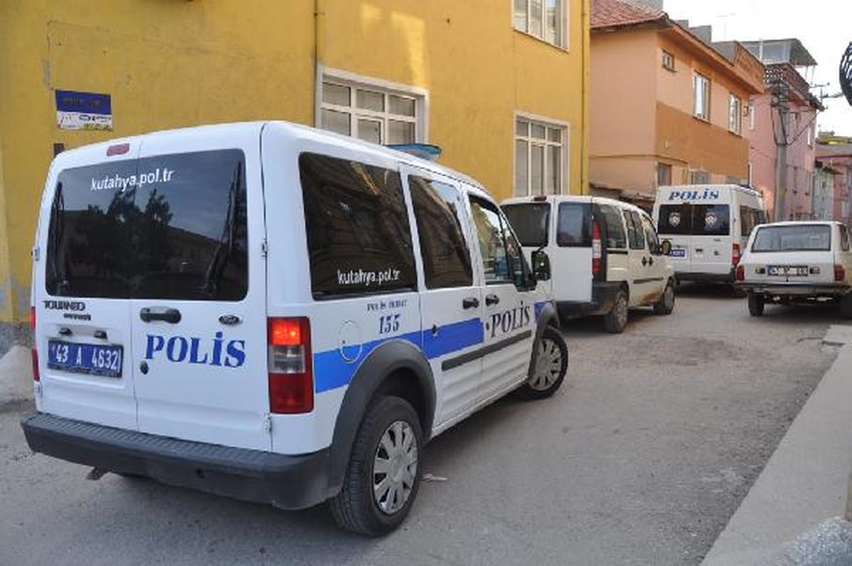 DHKP-C Operasyonu: 15 Gözaltı