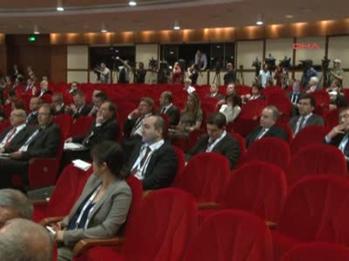 Maliye Bakanı Şimşek: Bunun Yüzde 15'ler Seviyesinse Tutulması Doğru Olur