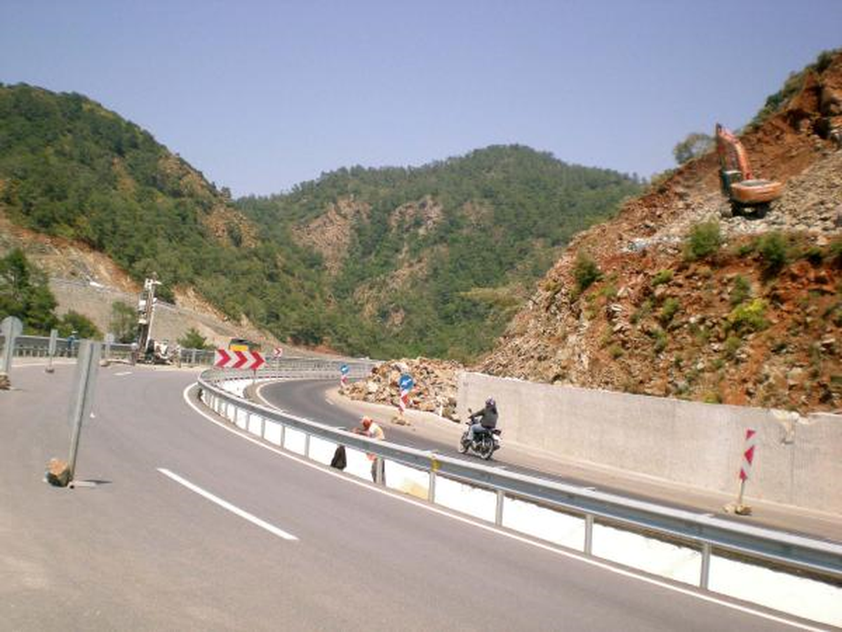 Marmaris- Gökova Arasında Duble Yol Çilesi