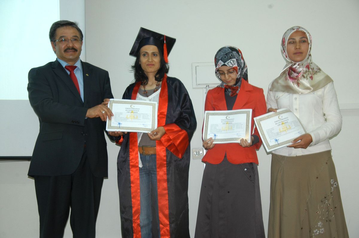 Muğla\'da Açık Öğretim Liselilere Diploma