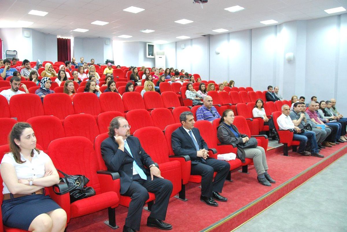 Nkü'de İş Güvenliği Konferansı Düzenlendi