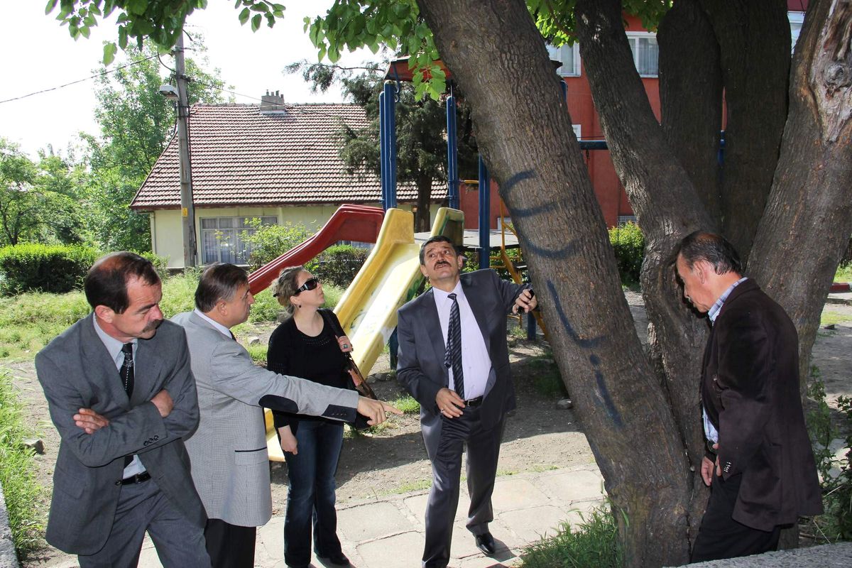 Sevgi Parkı Yenileniyor