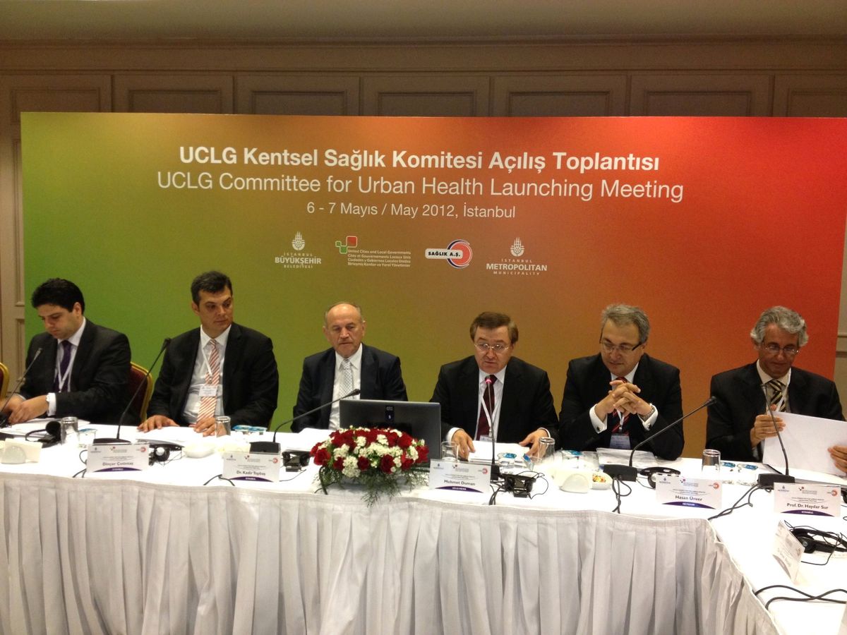 Ünver, Uclg Kentsel Sağlık Komitesi Toplantısında Oturum Başkanlığı Yaptı