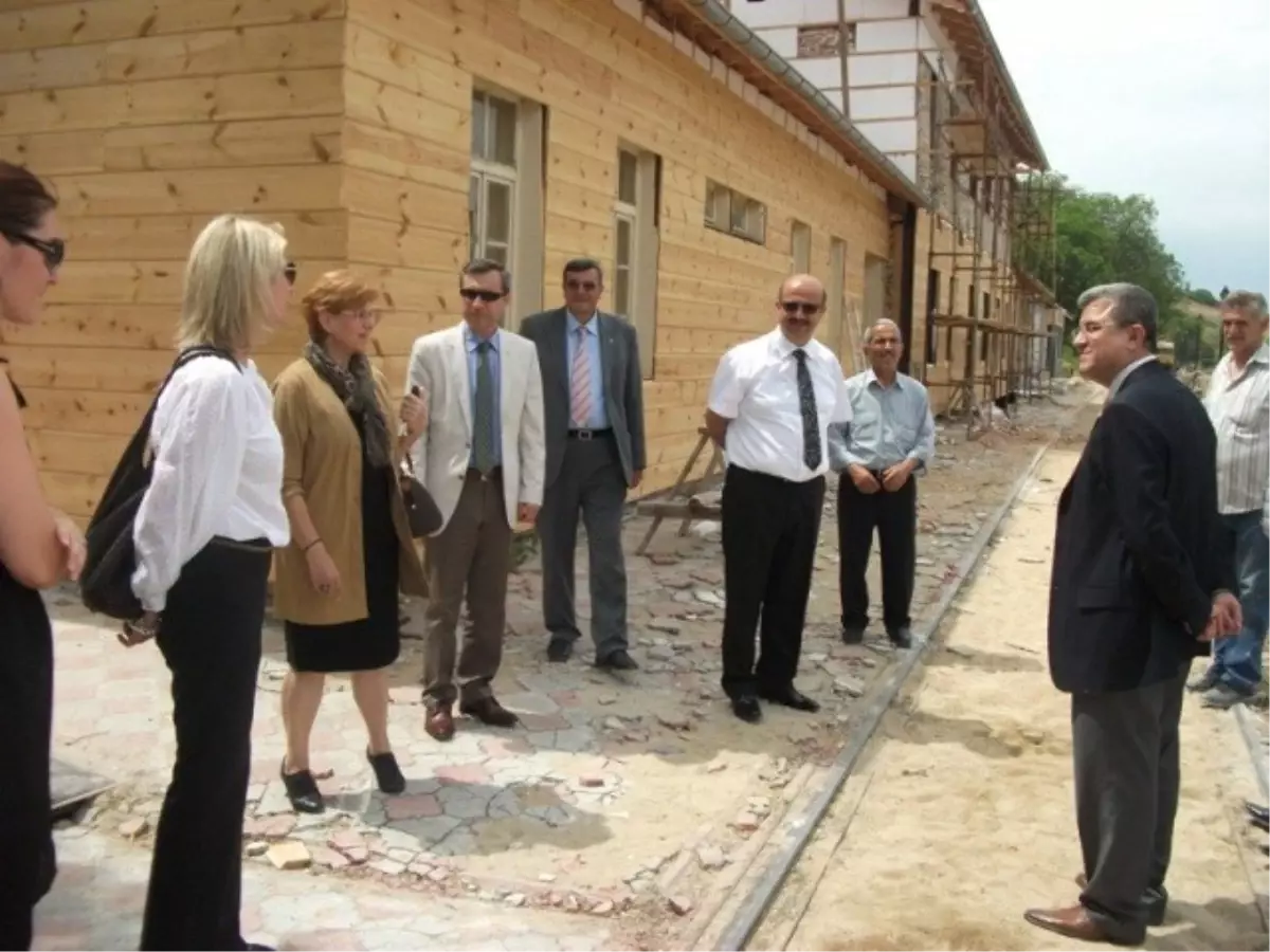 Yunan Konsolosu Katerina Varvarıgou Uzunköprü\'deydi