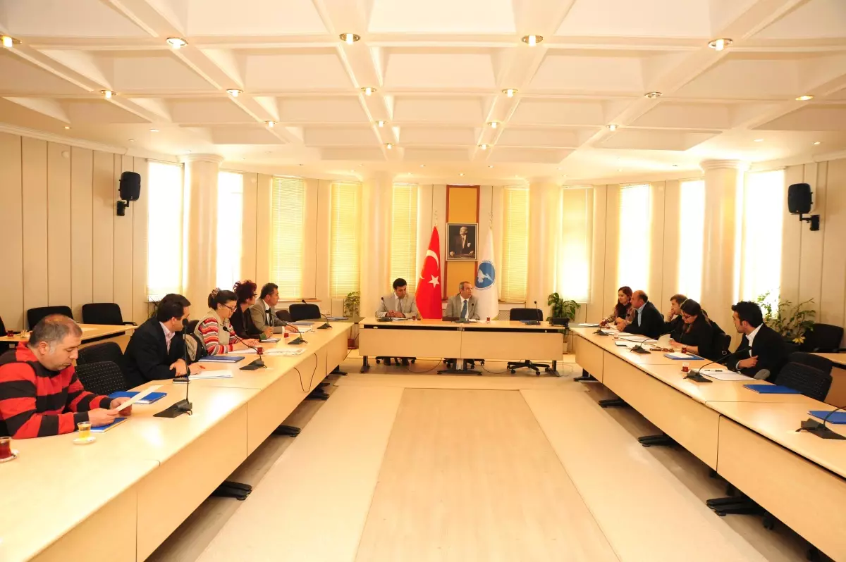 Yyü'de Stk Toplantısı