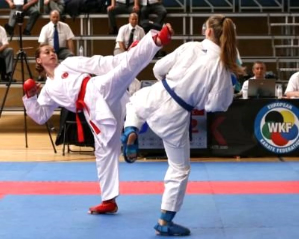 47\'nci Avrupa Büyükler Karate Şampiyonası\'nda 68 Kiloda Şeyda Burucu Finale Yükseldi