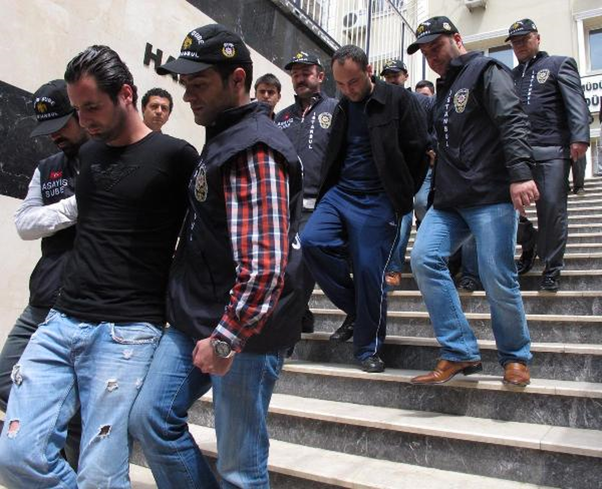 Adliye Çatışmasında Havaya Ateş Açan da Yakalandı