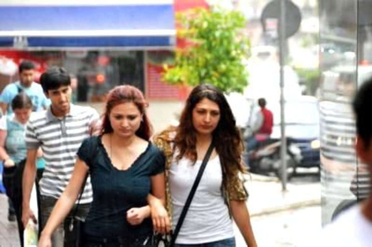 Antalya\'da Yağmur Sürprizi