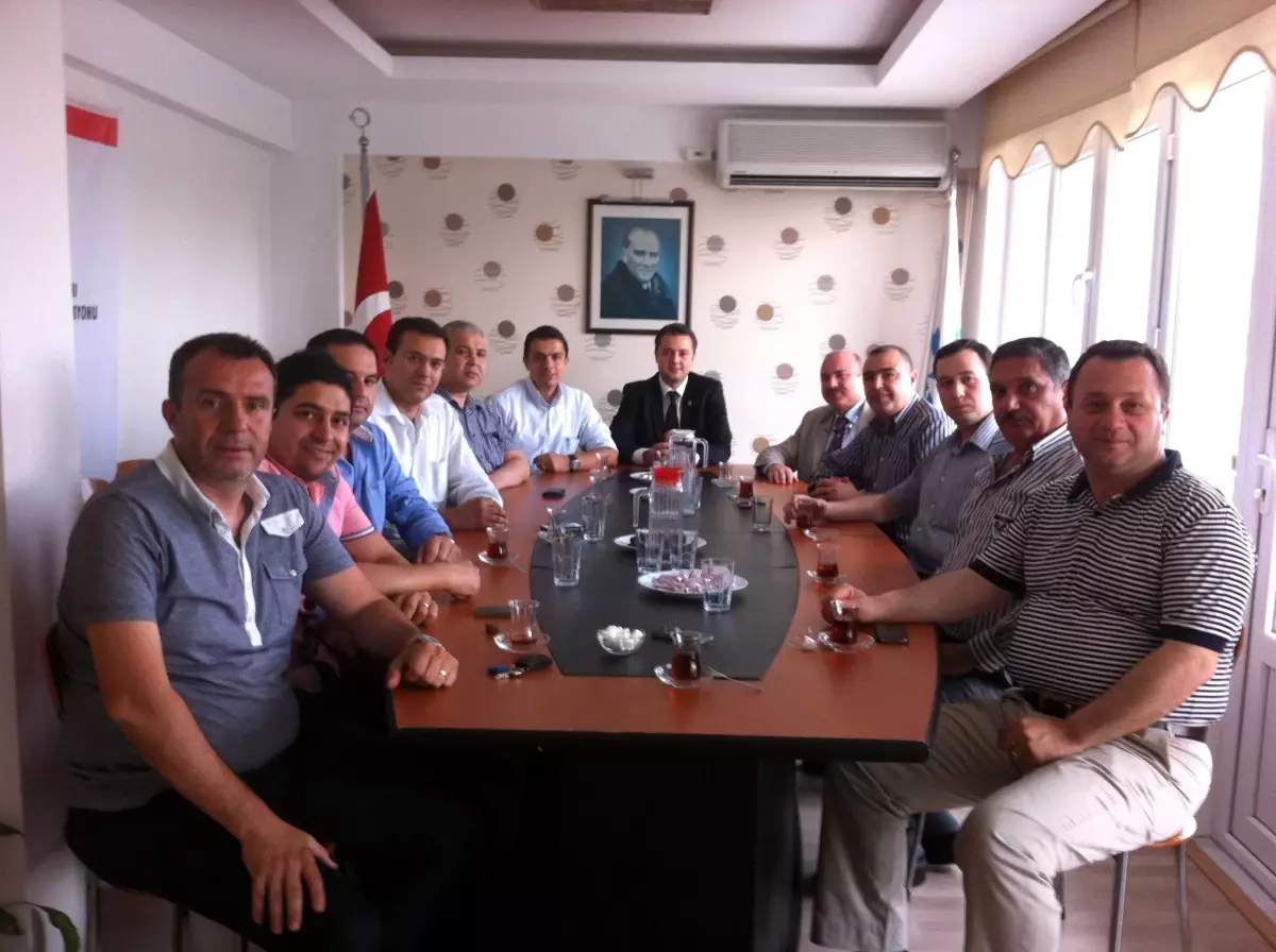 Ayto\'dan Aygiad\'a Tebrik Ziyareti