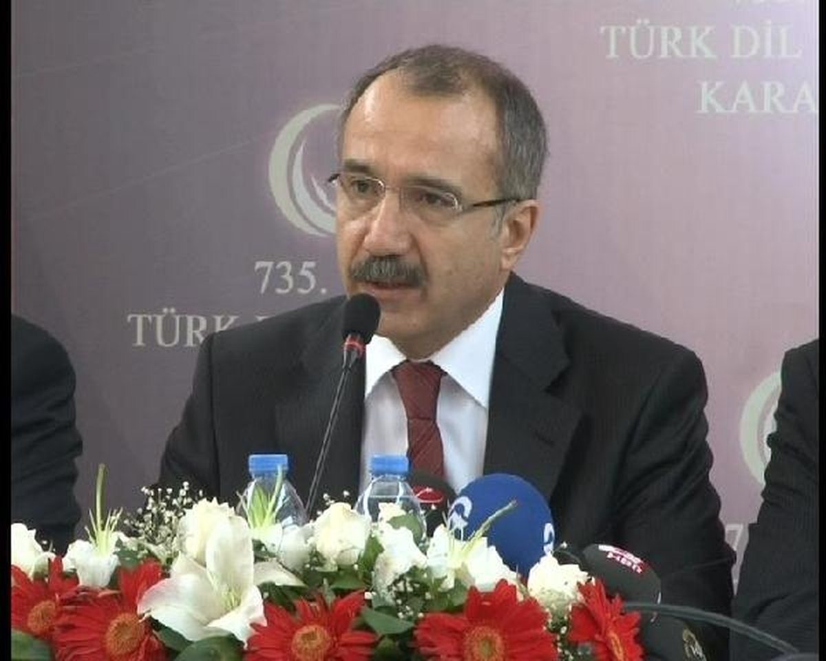 Bakan Dinçer 'Türkçe Treni'ni Karaman'a Uğurladı