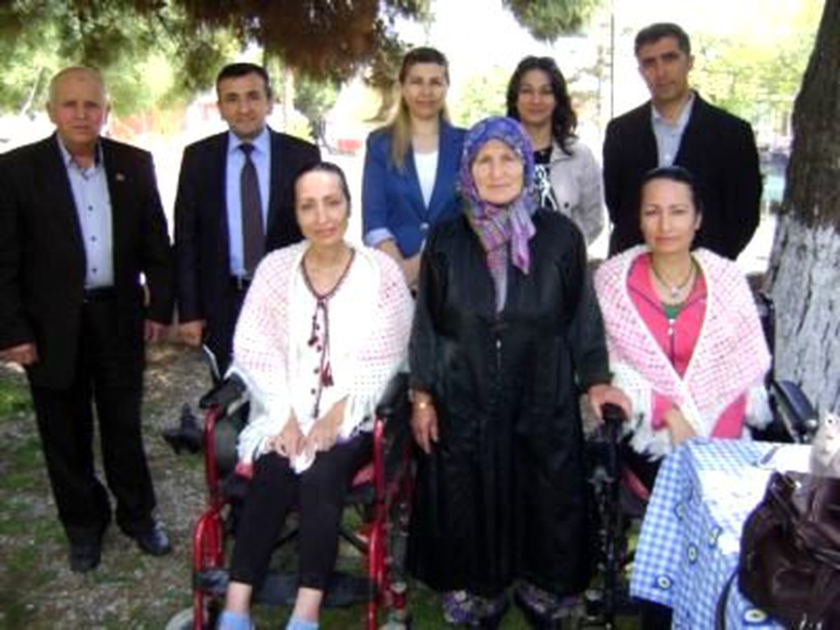 Balya'da Engelli Kardeşlerden Şiir Kitabı