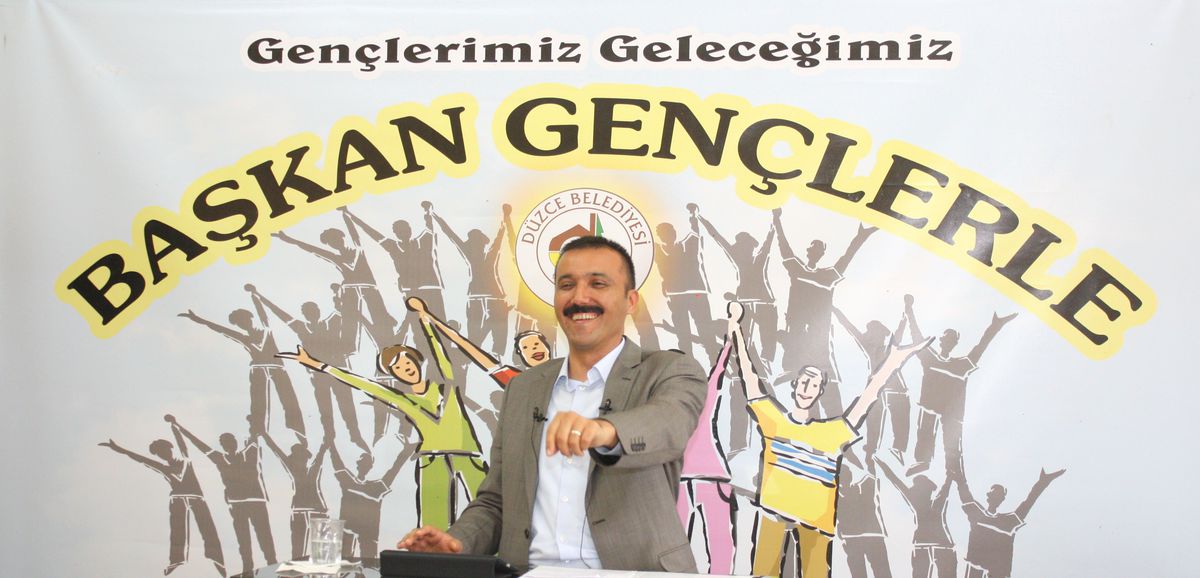 Başkan İsmail Bayram Sağlık Meslek Lisesinde
