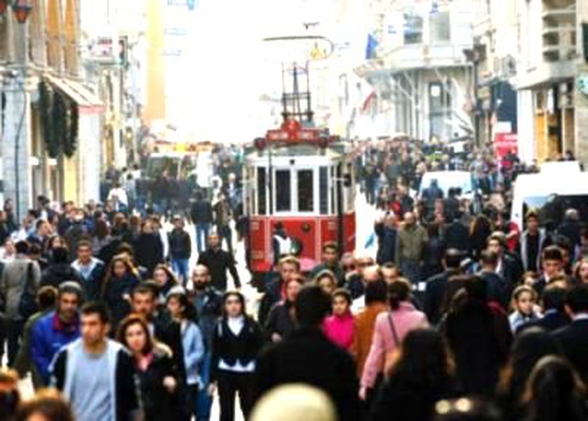 Ben Orta Sınıfsam O Kim?