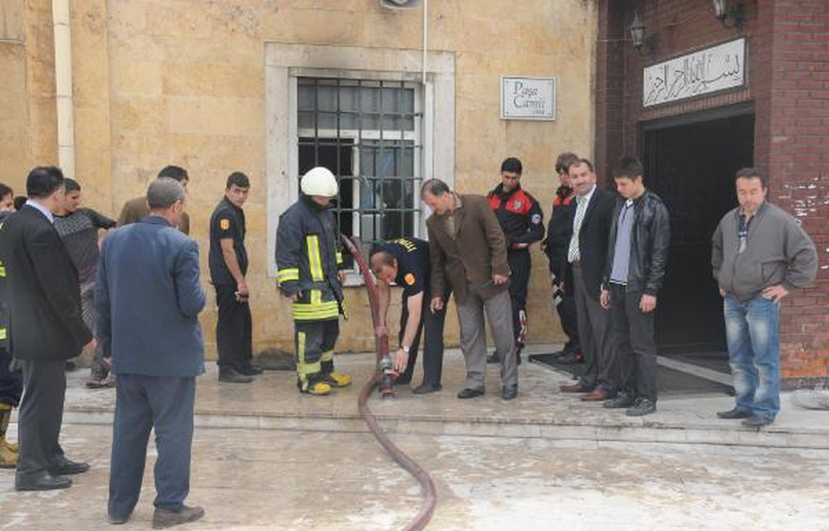 Camideki Yangına Çizmesiz Müdahale
