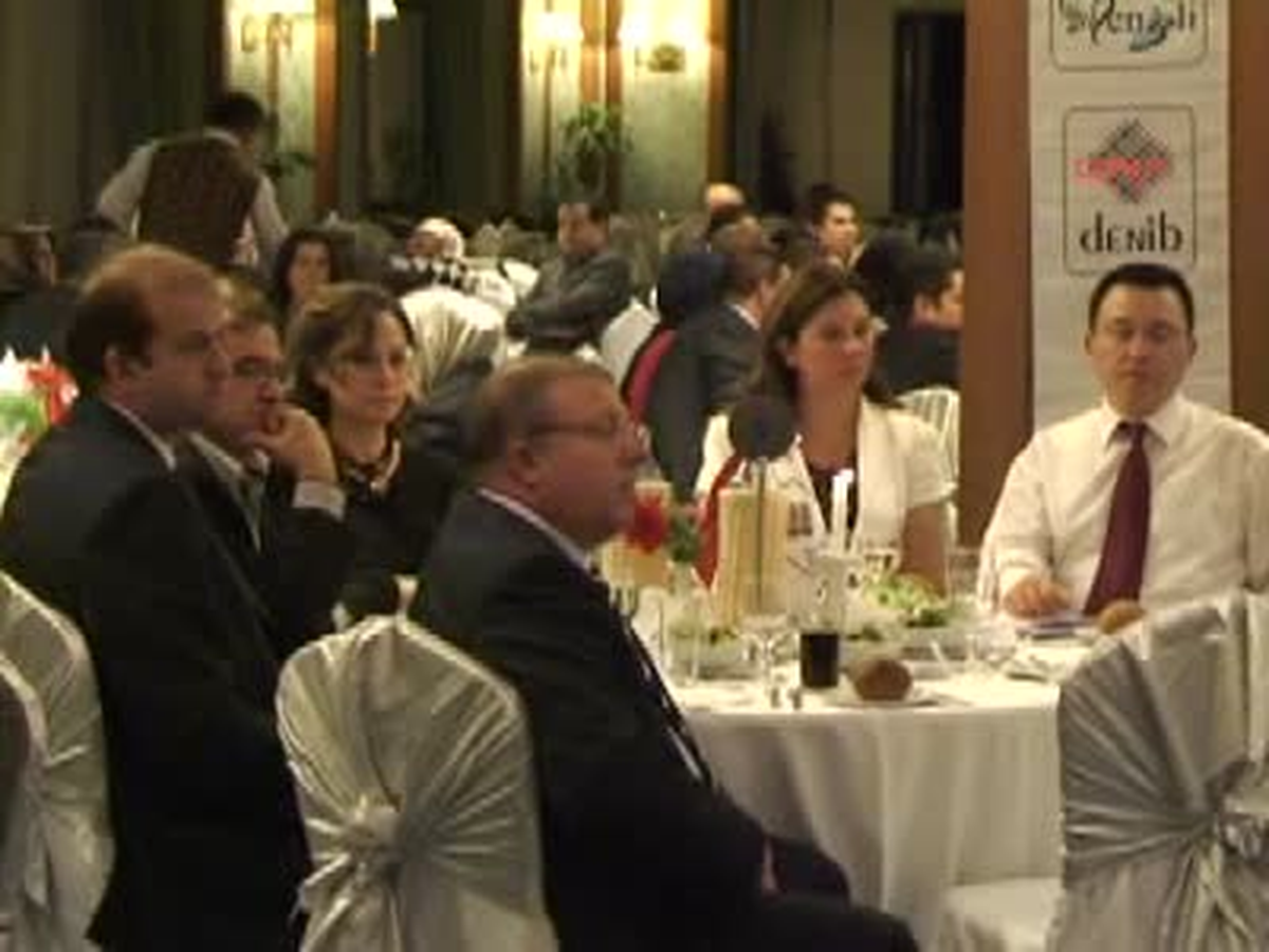 Cumhuriyeti Kuranlara Vefa Borcumuzu Ödemeliyiz (2)