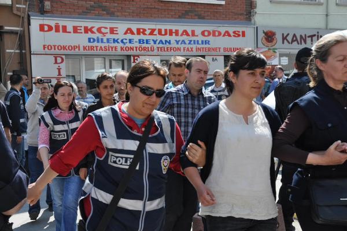 Dhkp-C Operasyonunda Gözaltına Alınan 6 Kişi Adliyeye Sevk Edildi