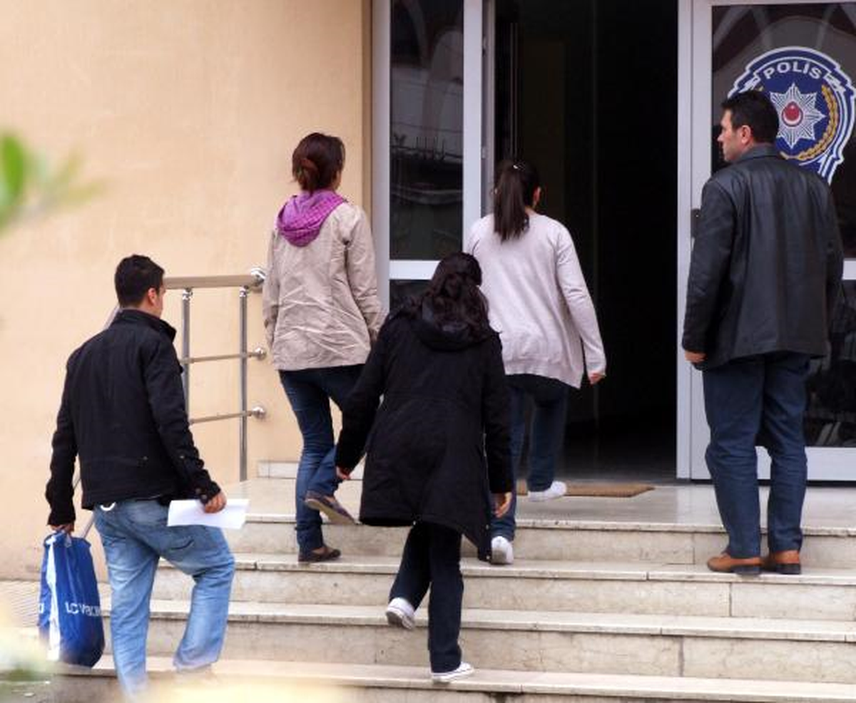Düzce\'de Kck Operasyonunda Gözaltına Alınan 7 Kişi Adliyede