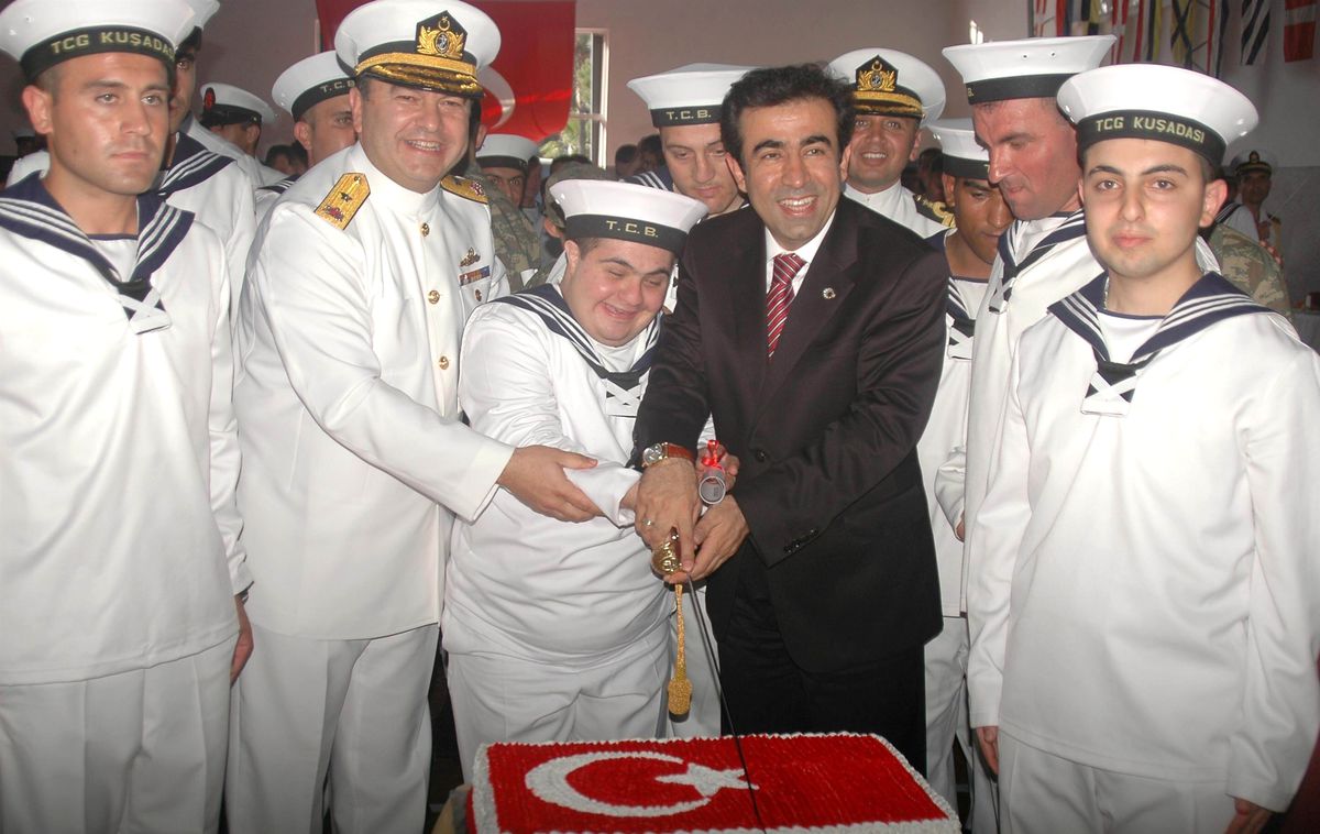 Engellilerin Bir Günlük Askerlik Sevinci