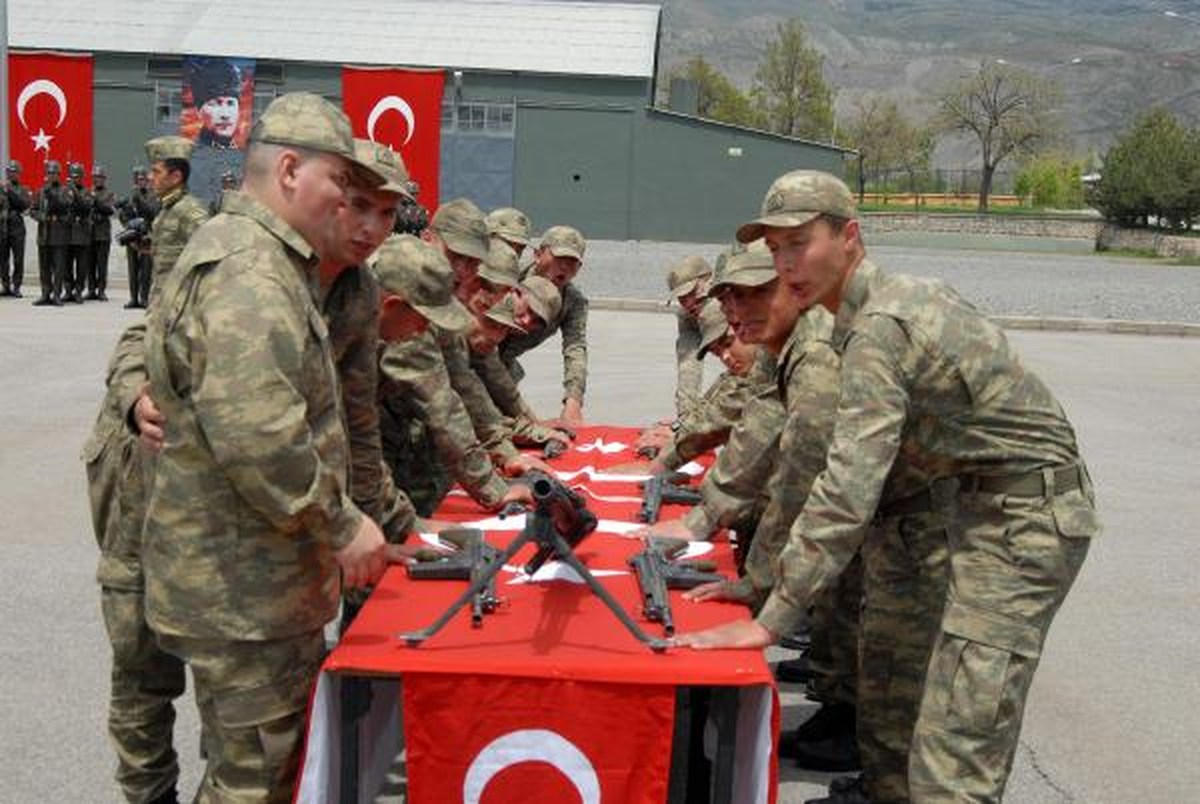 Erzurum ve Erzincan\'da Engellilerin Askerlik Sevinci
