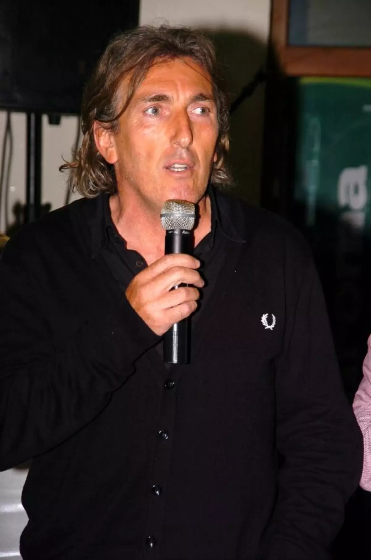 Eski Milli Futbolcu Hasan Vezir: Hak Eden Kazansın