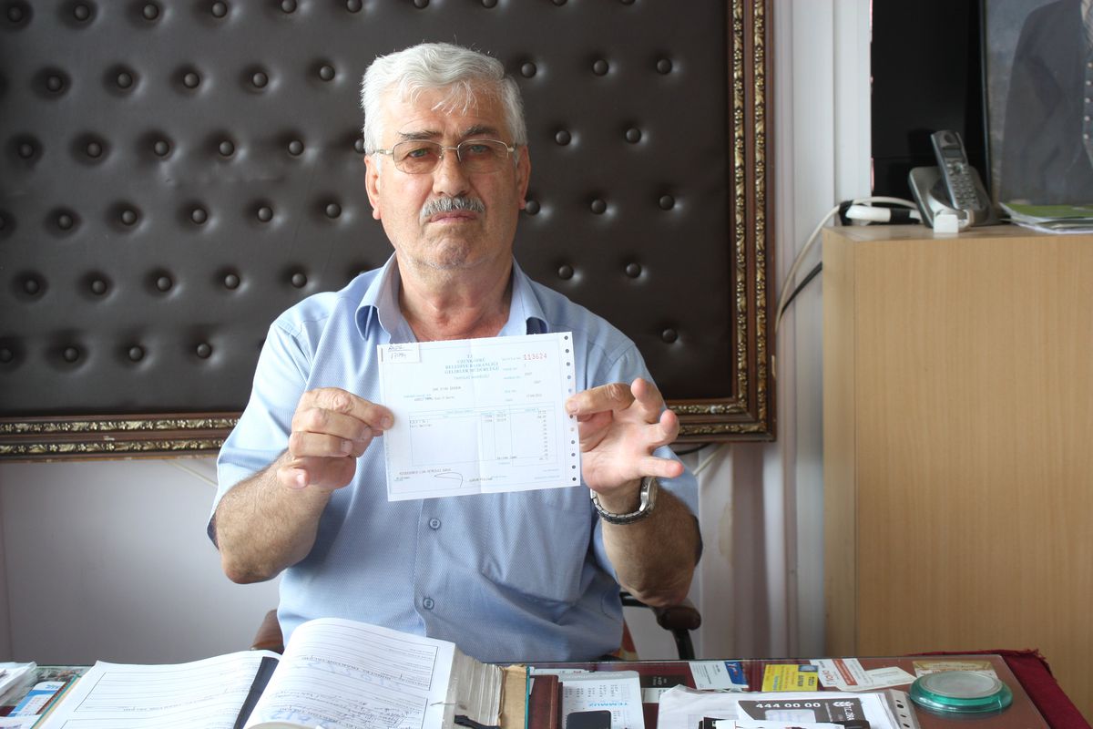 Galerilere Belediye 6 Aydır Su Bağlanamadı