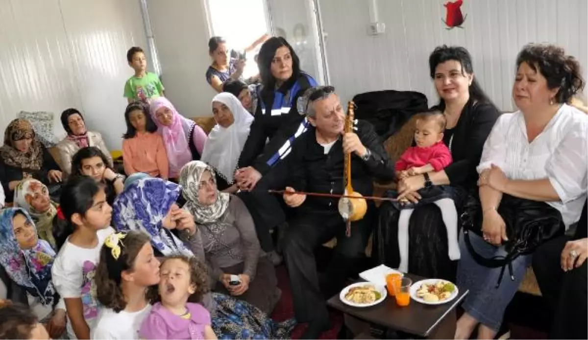 Hem Ağladılar Hem Ağlattılar