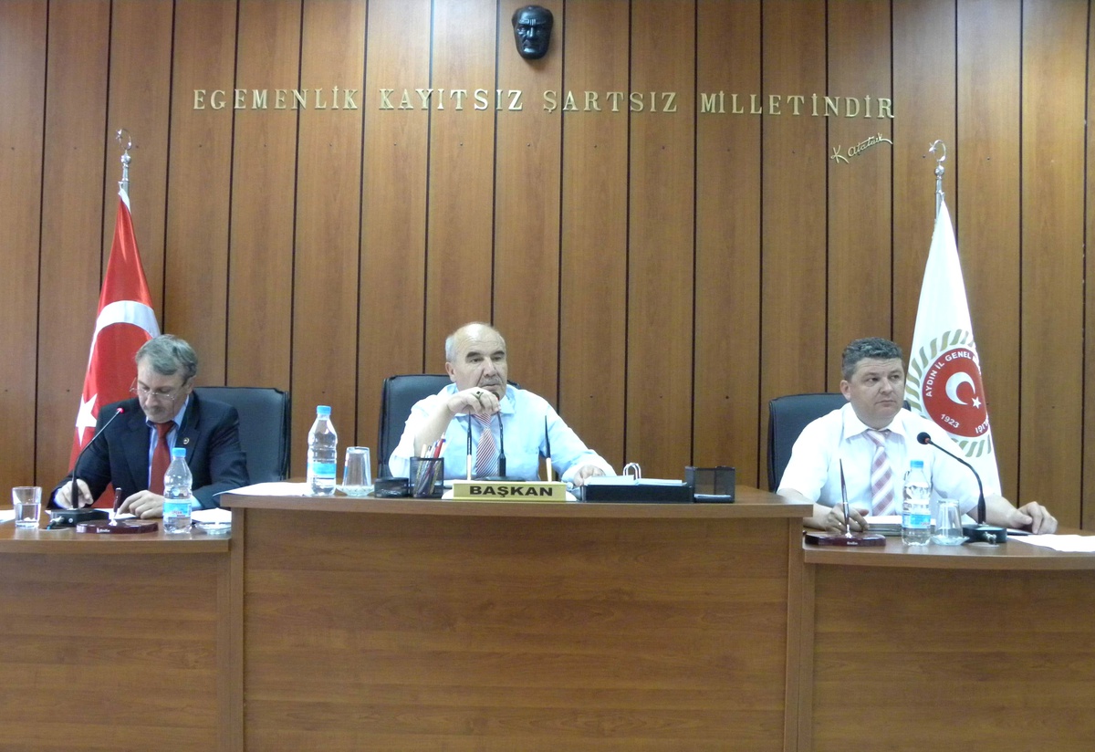 İl Genel Meclisi Aydın'ın Yerel Ürünlerine Sahip Çıkıyor
