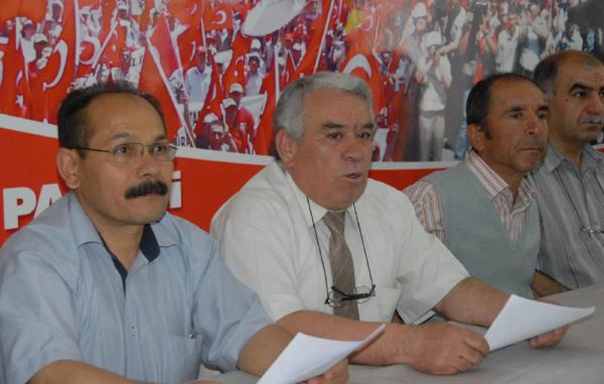 İp\'ten Gözaltılara Tepki; Şanlı Ordu, \'Zanlı Ordu\' Haline Getirildi